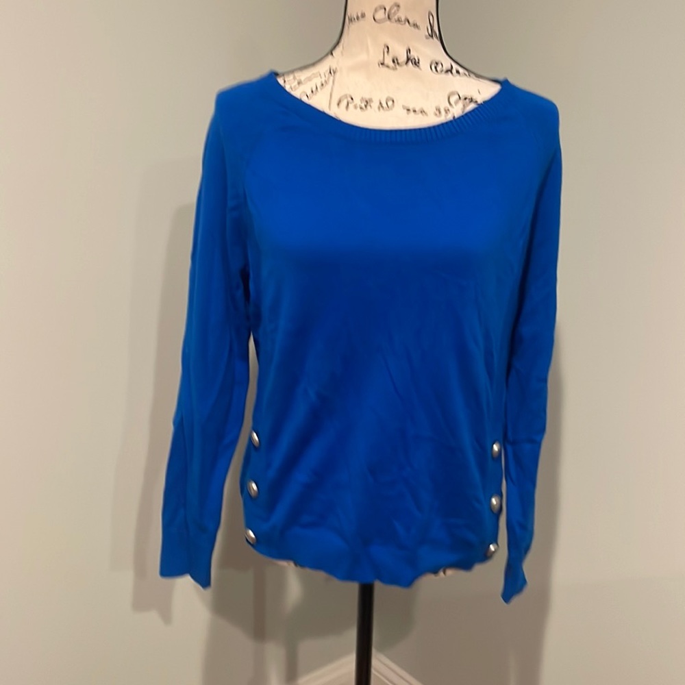 Talbots women’s blue long-sleeve sweater